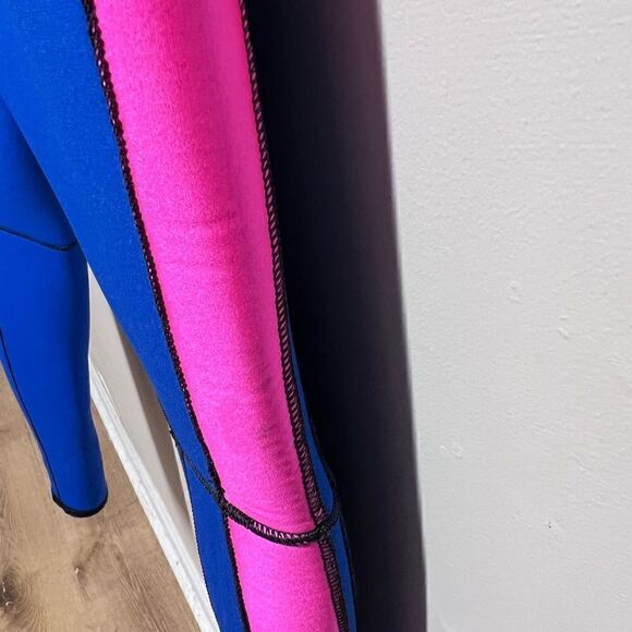 Ladies 2 Piece Parkway Shark Protection System Thick Scuba Diving Suit Sz S - Picture 8 of 16